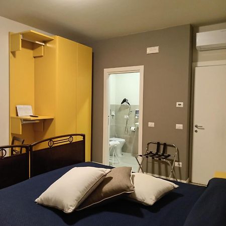 Il Trovatore Rooms Parma Exterior foto
